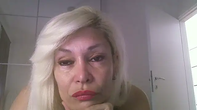 EvaaMina online show from September 21, 2025, 12:21 pm