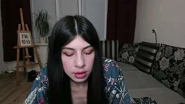 MolagAnna online show from November 12, 2025, 8:34 pm