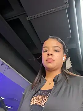 trianawhite online show from January 28, 2025, 8:04 pm