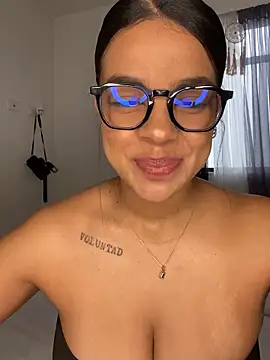 trianawhite online show from March 15, 2025, 2:45 pm