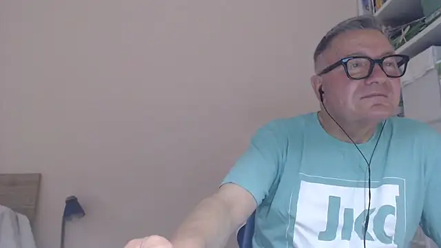 YOU6me online show from July 6, 2026, 8:54 am