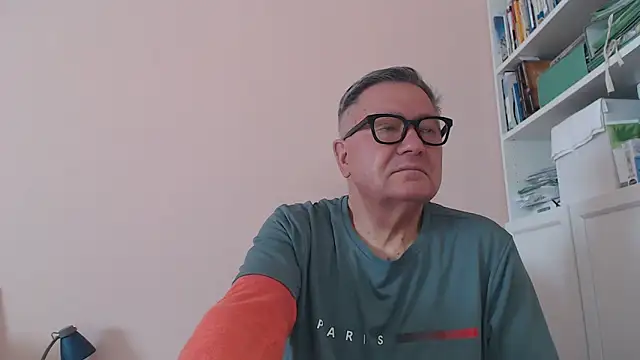 YOU6me online show from May 13, 2026, 7:26 am