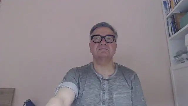 YOU6me online show from June 10, 2026, 6:36 am