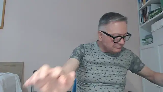 YOU6me online show from July 23, 2026, 3:19 pm