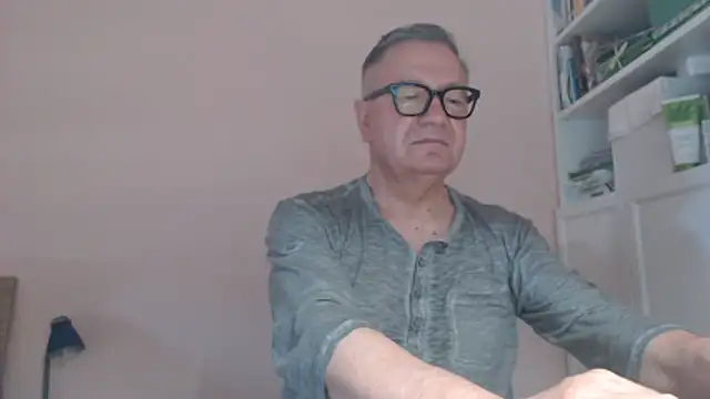 YOU6me online show from July 1, 2026, 2:28 pm