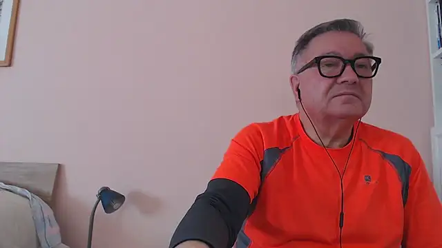 YOU6me online show from December 15, 2025, 10:21 am