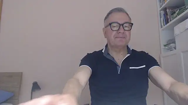 YOU6me online show from July 10, 2026, 8:47 am