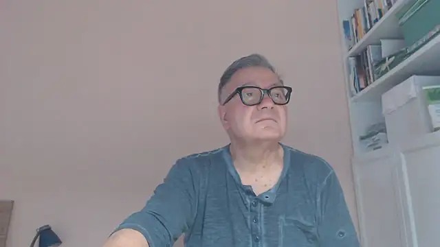 YOU6me online show from August 4, 2026, 8:19 am