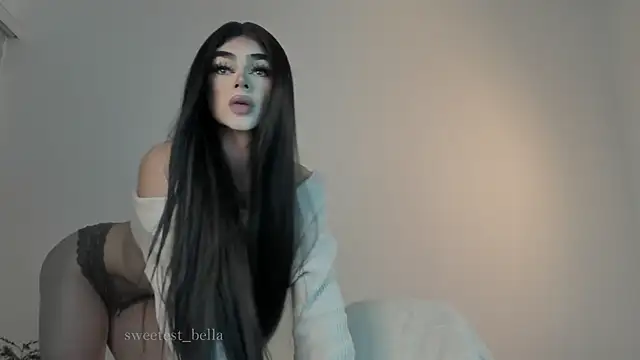 sweetest bella online show from March 13, 2025, 1:10 am