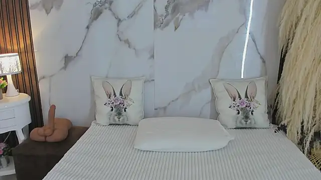 hannahill69 online show from March 19, 2025, 4:47 am