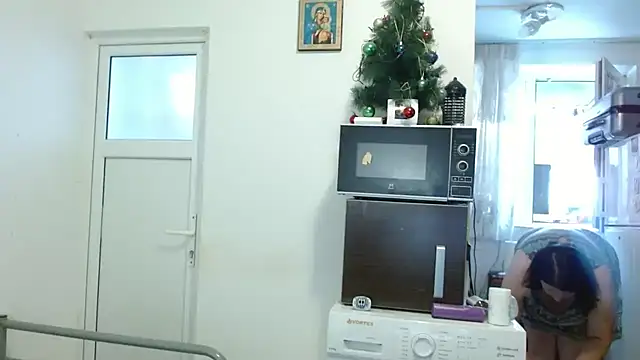 RidemerafSuzana online show from September 10, 2025, 12:04 pm