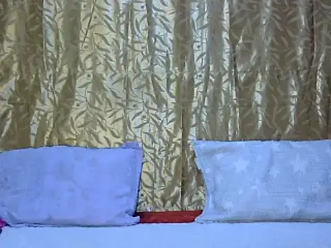 Snapshot of LisaSexyBody chatting on September 17, 2025, 9:33 am LisaSexyBody online show from September 17, 2025, 9:33 am