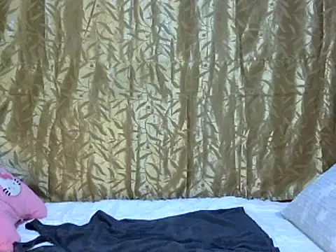 Snapshot of LisaSexyBody chatting on September 23, 2025, 7:48 am LisaSexyBody online show from September 23, 2025, 7:48 am