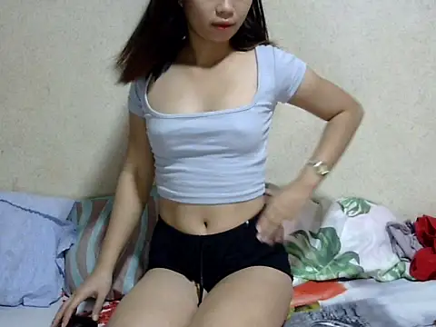 Snapshot of LisaSexyBody chatting on December 15, 2024, 7:35 am LisaSexyBody online show from December 15, 2024, 7:35 am