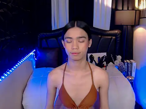 VerSexTs online show from October 13, 2025, 11:27 pm