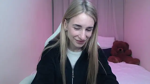DeboraHorny online show from April 25, 2026, 6:38 am