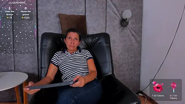 Keyla Milf online show from June 19, 2026, 12:27 am