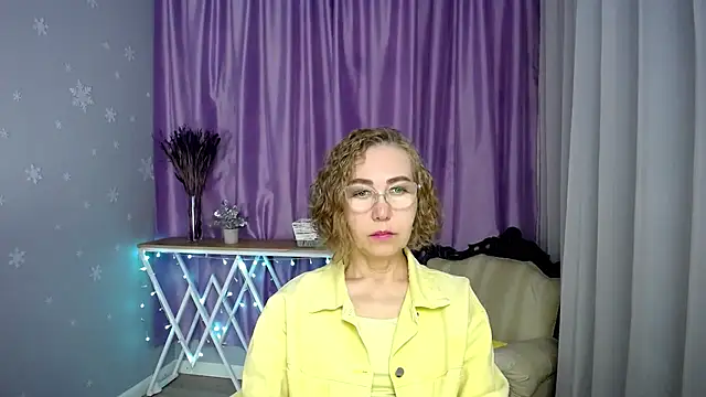 queen a n i online show from June 26, 2026, 9:37 am