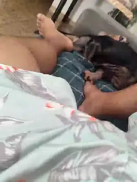 Snapshot of vini4016 chatting on January 1, 2025, 12:00 pm vini4016 online show from January 1, 2025, 12:00 pm