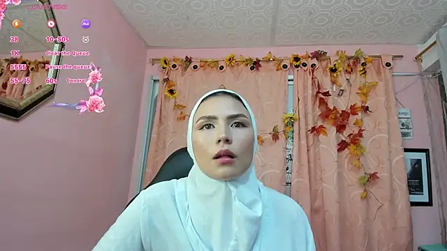 DarshaKhemu online show from October 1, 2025, 9:18 pm