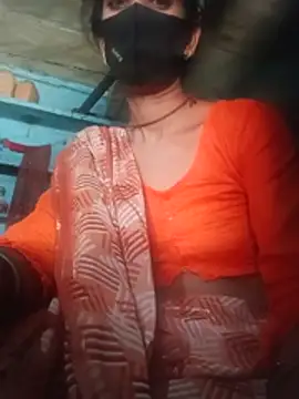 Snapshot of Mohni_Das chatting on June 15, 2026, 7:19 am Mohni Das online show from June 15, 2026, 7:19 am