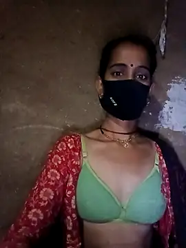 Mohni Das online show from May 4, 2026, 9:06 pm