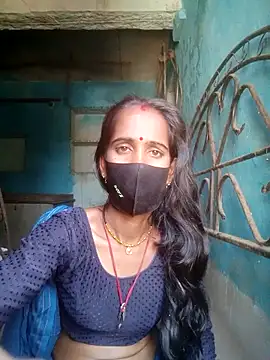 Snapshot of Mohni_Das chatting on March 7, 2026, 7:59 am Mohni Das online show from March 7, 2026, 7:59 am