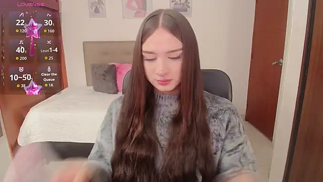 Miley Baker online show from November 6, 2025, 2:54 pm