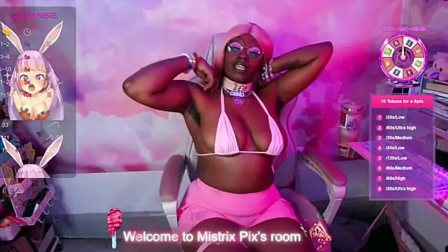 Snapshot of Pixiebob25 chatting on September 12, 2025, 3:56 pm Pixiebob25 online show from September 12, 2025, 3:56 pm