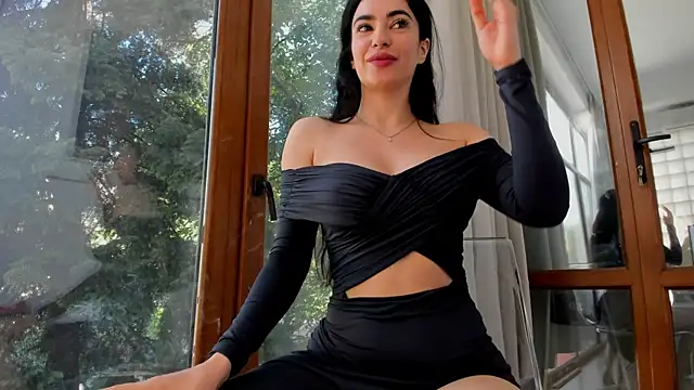 Naila18 online show from July 9, 2026, 6:03 am