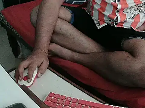 Snapshot of FUN4TIPS chatting on February 26, 2025, 4:41 am FUN4TIPS online show from February 26, 2025, 4:41 am