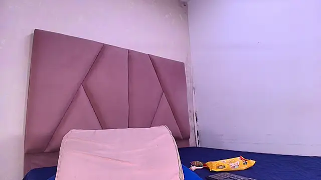 lay navas online show from September 20, 2025, 7:19 pm