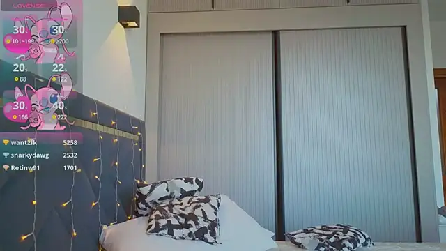 Mia Tin online show from March 20, 2025, 11:49 am