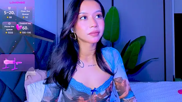 Mia Tin online show from June 18, 2026, 4:34 pm