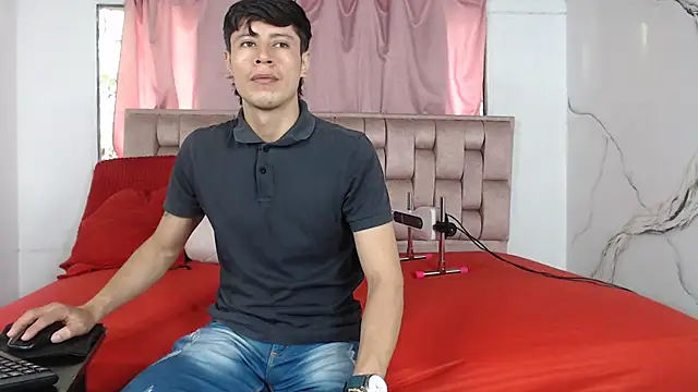 Sexytaty2022 online show from April 22, 2026, 12:56 pm