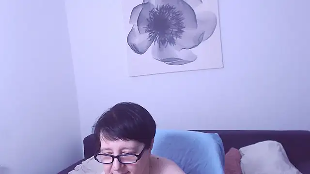 ChristaRose online show from June 28, 2026, 7:42 pm