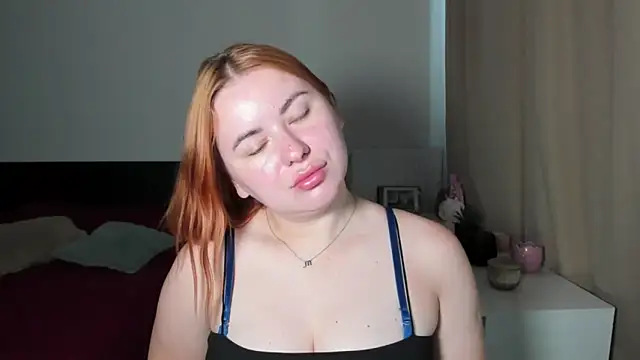LAYLAxSTAR online show from June 30, 2026, 6:46 am