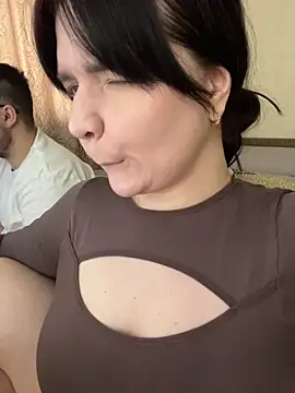 Snapshot of HellMoor chatting on March 20, 2026, 12:06 pm HellMoor online show from March 20, 2026, 12:06 pm