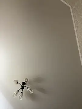 Snapshot of HellMoor chatting on February 16, 2026, 1:54 pm HellMoor online show from February 16, 2026, 1:54 pm