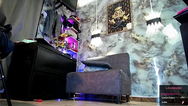 Ivvannaparis online show from July 29, 2026, 3:44 pm