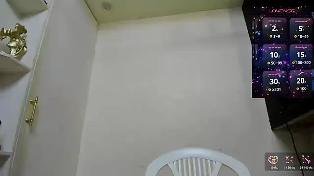 Snapshot of SexyFatHugeCock chatting on November 12, 2025, 5:00 am SexyFatHugeCock online show from November 12, 2025, 5:00 am