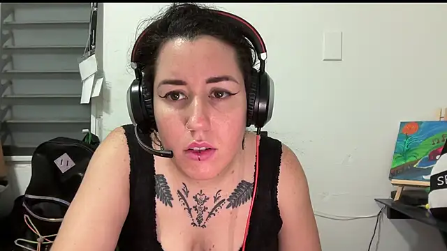 Snapshot of poppergirl69 chatting on December 9, 2024, 3:29 am poppergirl69 online show from December 9, 2024, 3:29 am