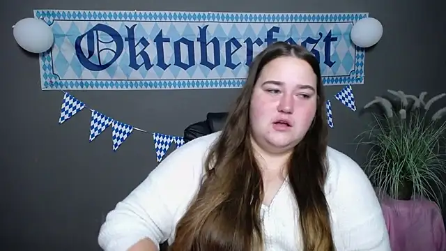 XX Daniella XX online show from October 8, 2025, 6:15 am