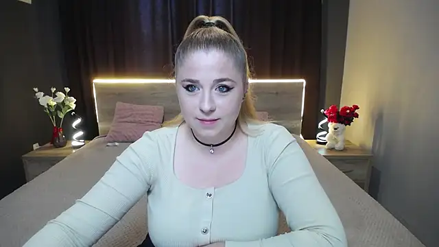 JessikaDaniel online show from September 19, 2025, 6:17 am