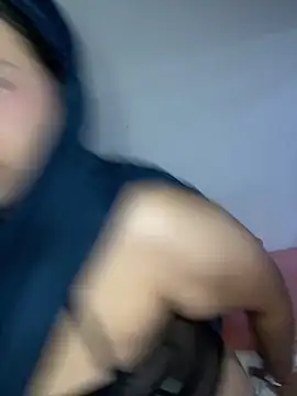 Snapshot of Maryam_yamal chatting on February 22, 2025, 10:20 pm Maryam yamal online show from February 22, 2025, 10:20 pm