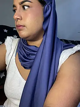 Snapshot of Maryam_yamal chatting on January 22, 2025, 11:32 pm Maryam yamal online show from January 22, 2025, 11:32 pm