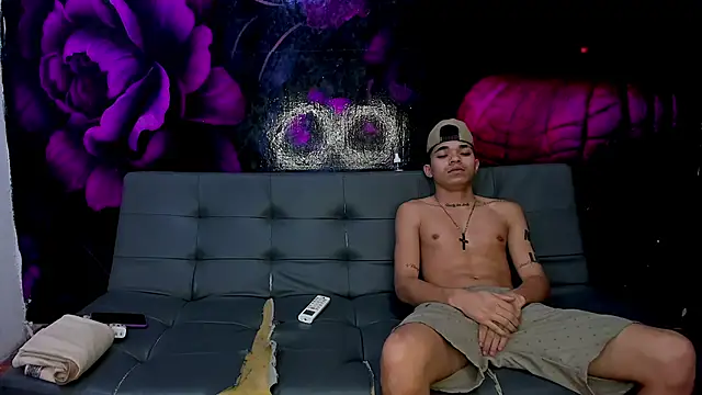 SecretsParty online show from September 30, 2025, 2:34 pm