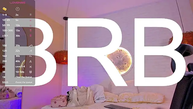 sophi cooper29 online show from March 12, 2026, 9:08 pm