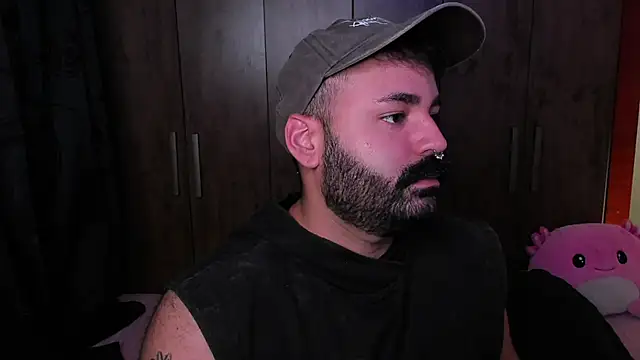 johnnyalx online show from August 7, 2026, 7:31 pm