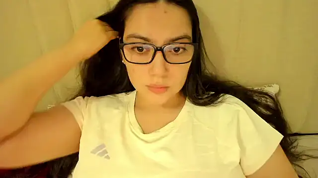 roniewester online show from July 3, 2026, 10:27 pm